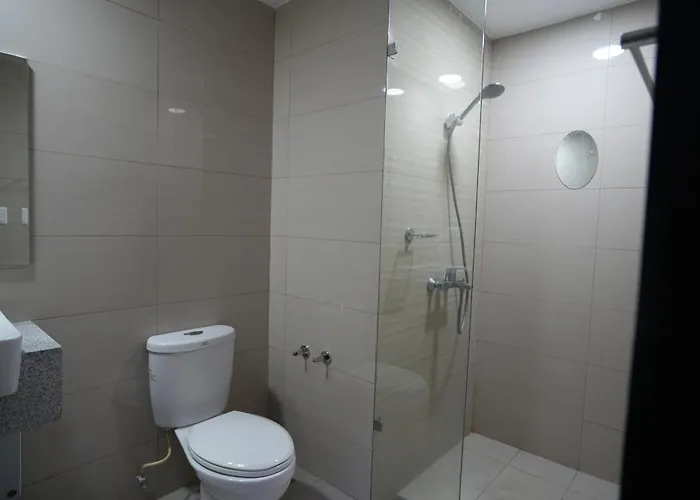 Spacious 3br Staycation With Pool Access Manila